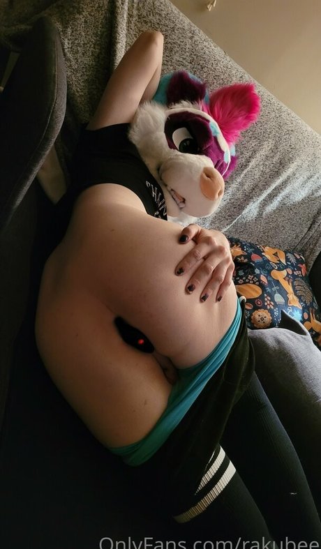 rakubee leaked nude onlyfans