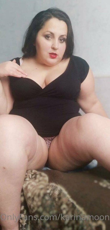 karinamoonn onlyfans public photos