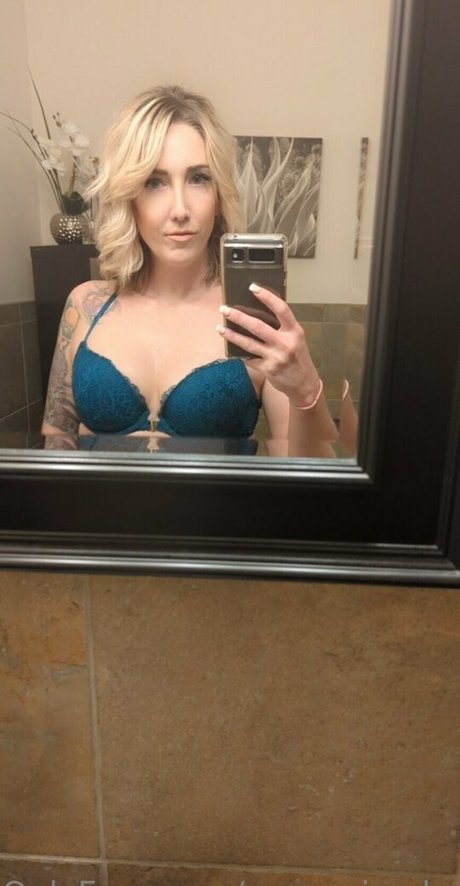 reaganjaydexo onlyfans model photo