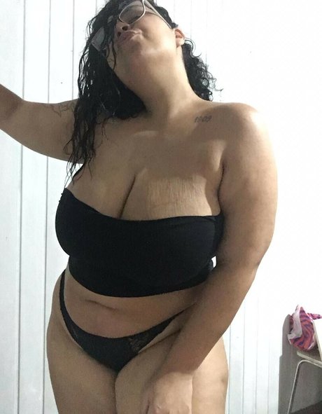 Gabizinhasafis nude on onlyfans