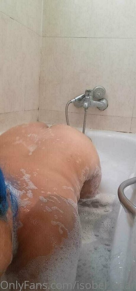 isobel adamscb nude leaked onlyfans