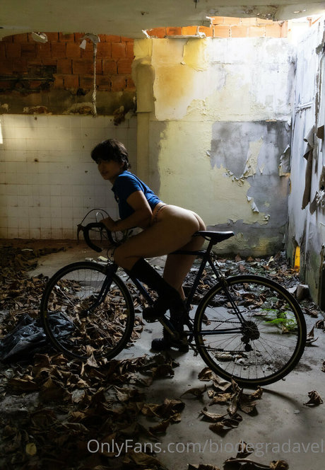 rayziebaby on onlyfans