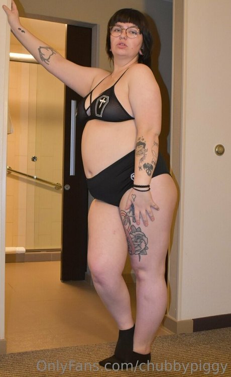 chubbypiggy only fans nudes
