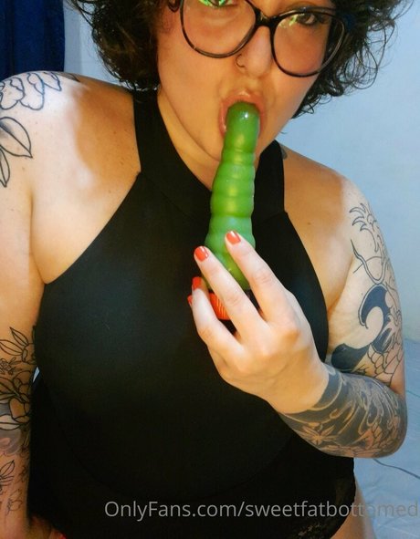 sweetfatbottomed free onlyfans