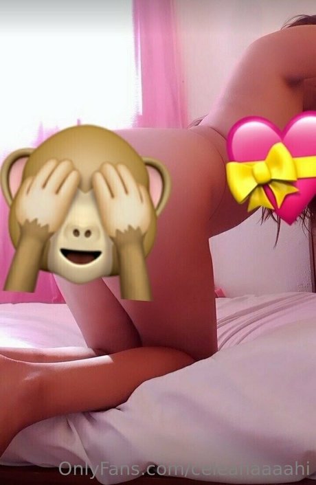 celeanaaaahi onlyfans striptease