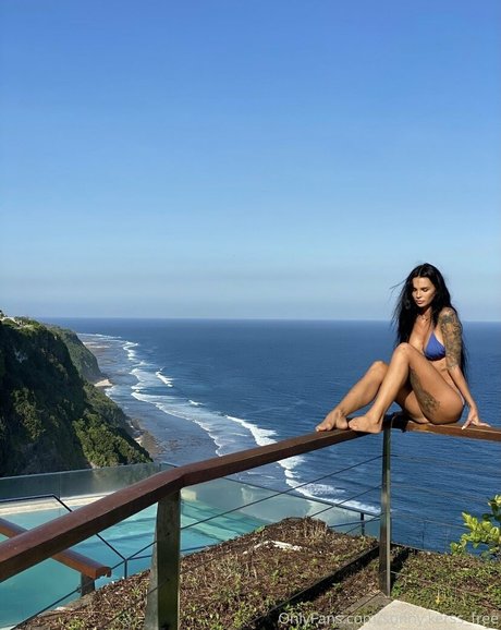 sunny free nudes onlyfans