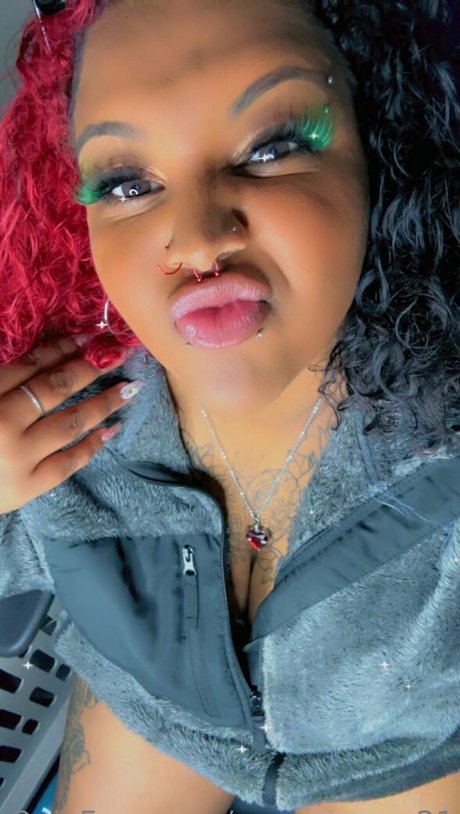 queen coco21 onlyfans leaks