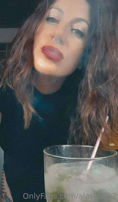 alaskaa82 nude onlyfans leaked