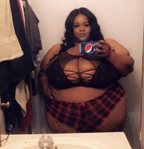 bigbabii nude only fans