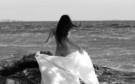 Ploytigerstam desnuda onlyfans