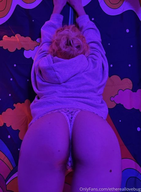 Ethereallovebug onlyfans strip tease