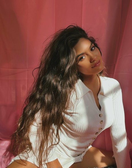 Serena Muniz nudes onlyfans leak