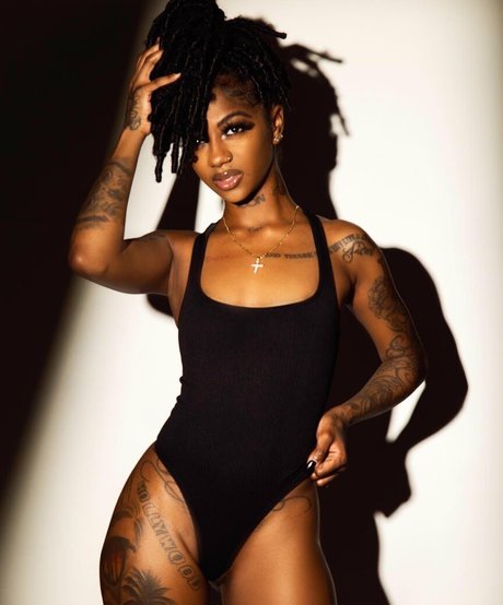 Zaria Linton onlyfans nude