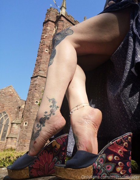 misssoletrader onlyfans leaked pictures