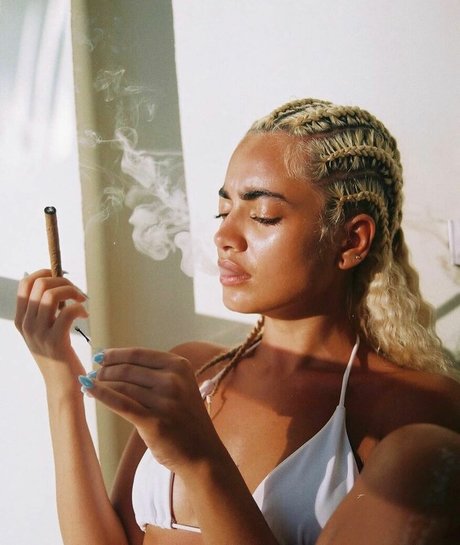 Tara Sky Martin onlyfans nude tits