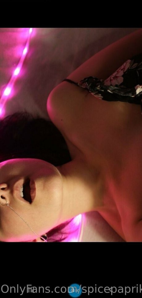 spicepaprika onlyfans content leaked