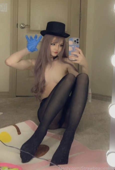 Strawberrymillk only fans