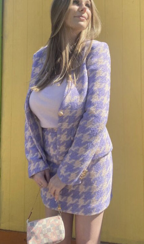 Emily V only fans pics