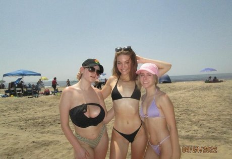 Emily V leaked only fans nudes