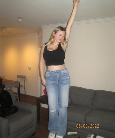 Emily V only fans porn