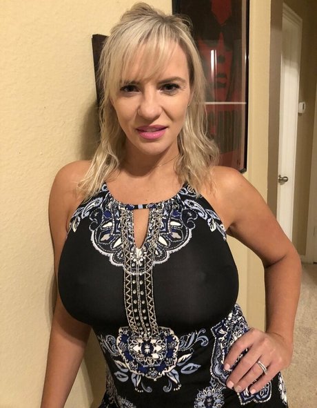 Tori Hendricz only fans pictures