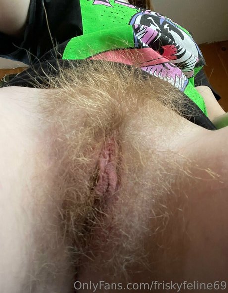 friskyfeline69 leak onlyfans porn