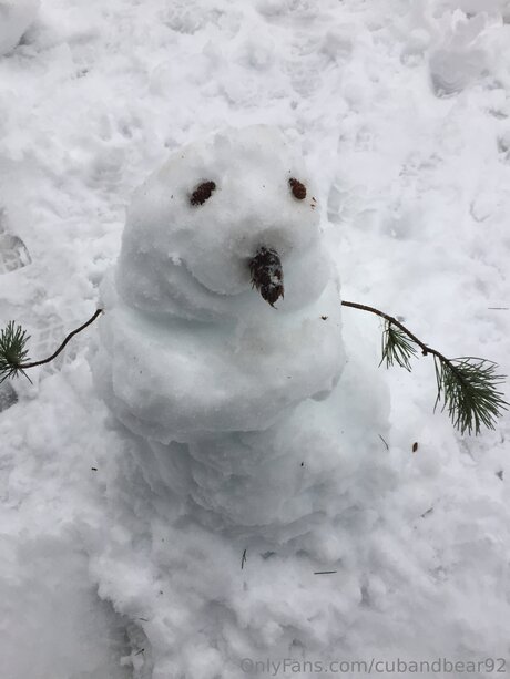 cubandbear92 onlyfans nude photos