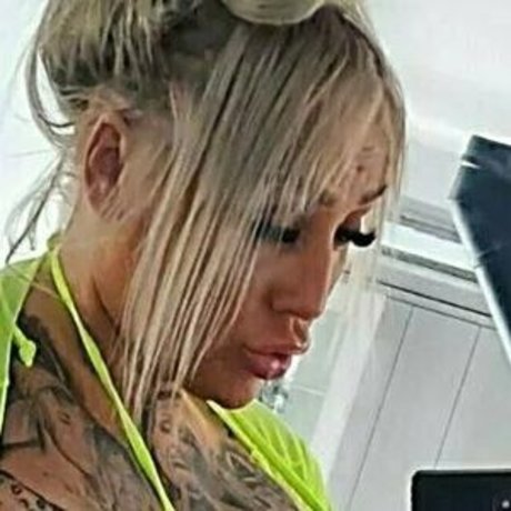 ivonnestark onlyfans naked porn