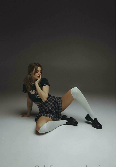 alexxisren onlyfans sex leaked