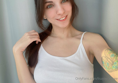 Lisa Joyce onlyfans x