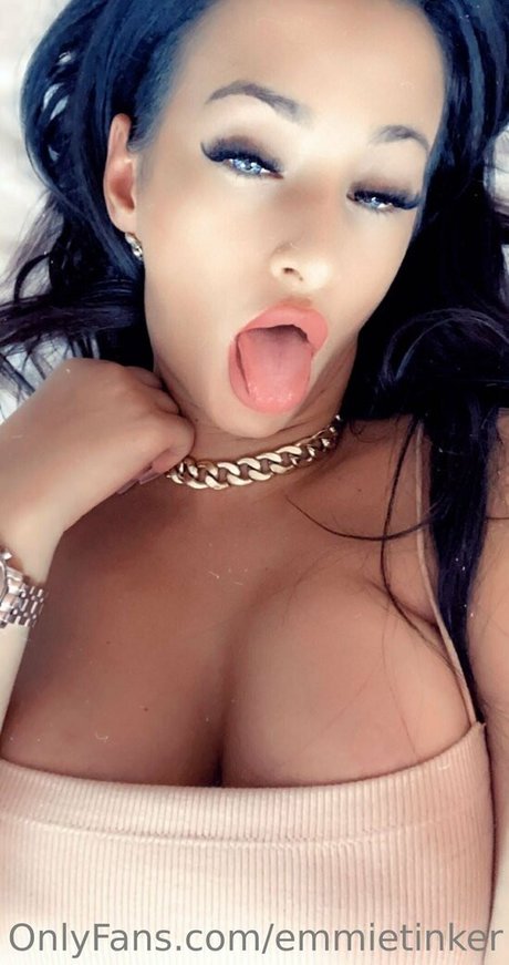 emmietinker onlyfans images