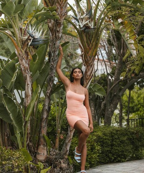 Aslayy Baugh onlyfans leaked photos