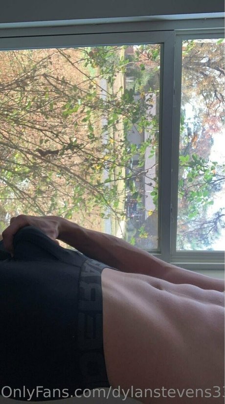 dylanstevens33 onlyfans posts