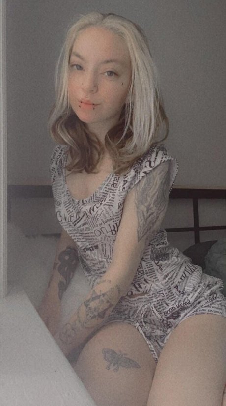 violets cabaret onlyfans sex tape