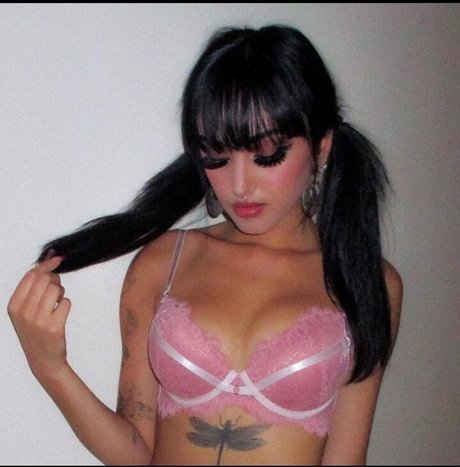 Akasha Collins onlyfans naked leaks