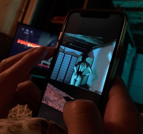 karliebaby k onlyfans post