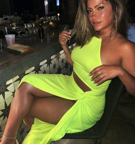 Jessica Burciaga porn onlyfans leak