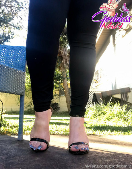 Goddess Miiaa leak onlyfans