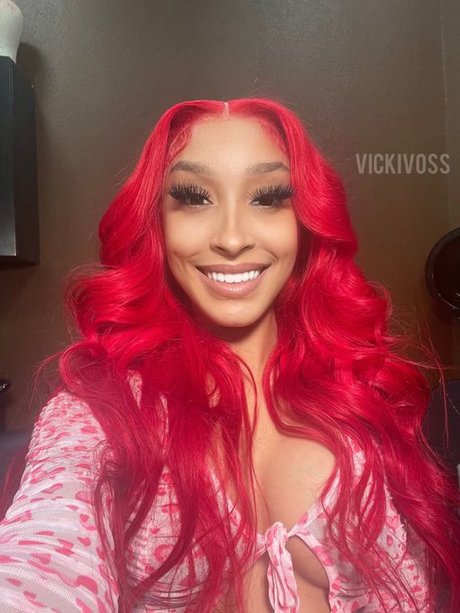 Vicki Voss naked only fans