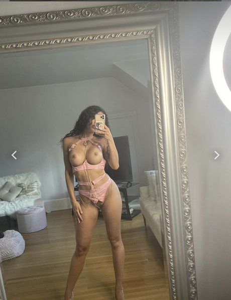 Coralitaxxo onlyfans leak xxx