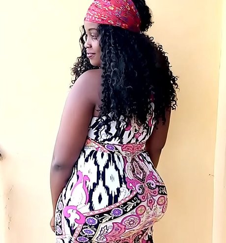 Apple Bottom 52 onlyfans photo