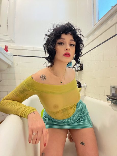 g0atgirl onlyfans sexy