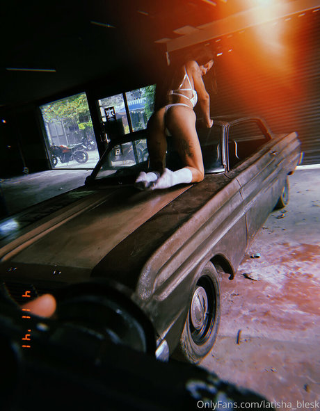 Latisha Blesk onlyfans leakes