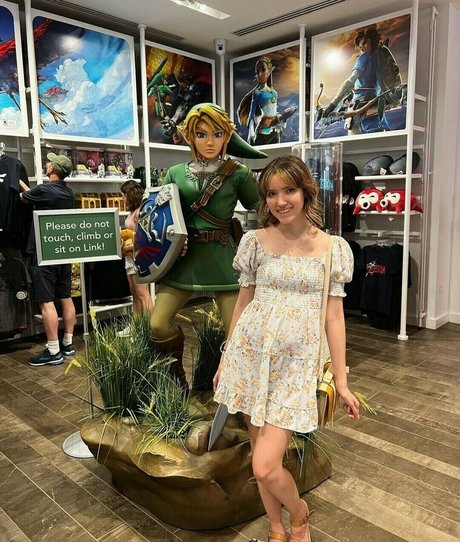 Strawberry Girl Kairi_ onlyfans naked pics