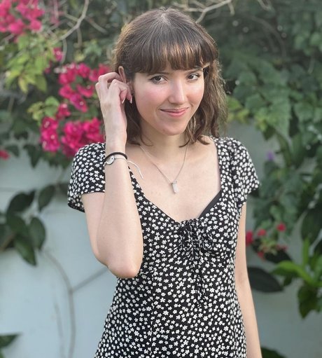 Strawberry Girl Kairi_ onlyfans nudes