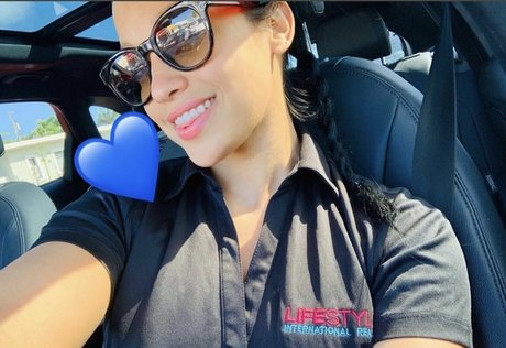 Abella Anderson onlyfans leak xxx