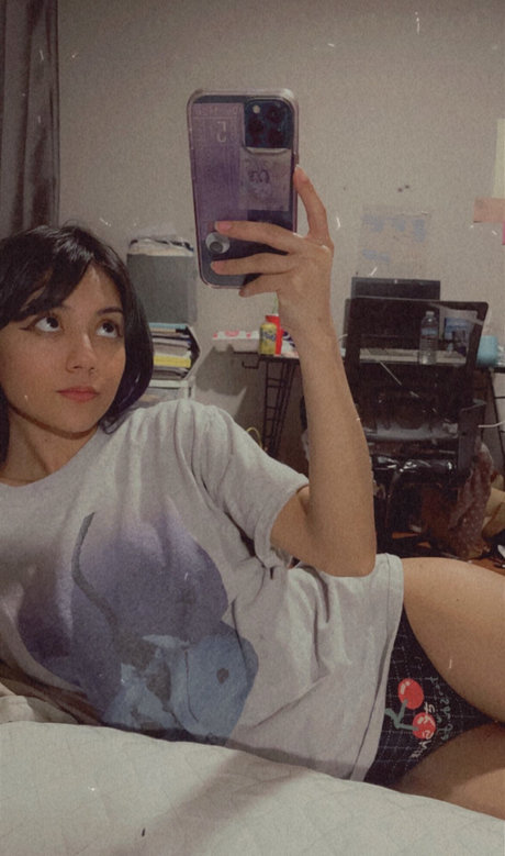 eveable onlyfans star