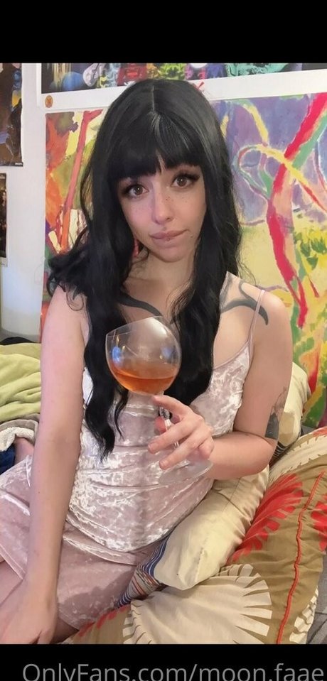 moon faae onlyfans sexy