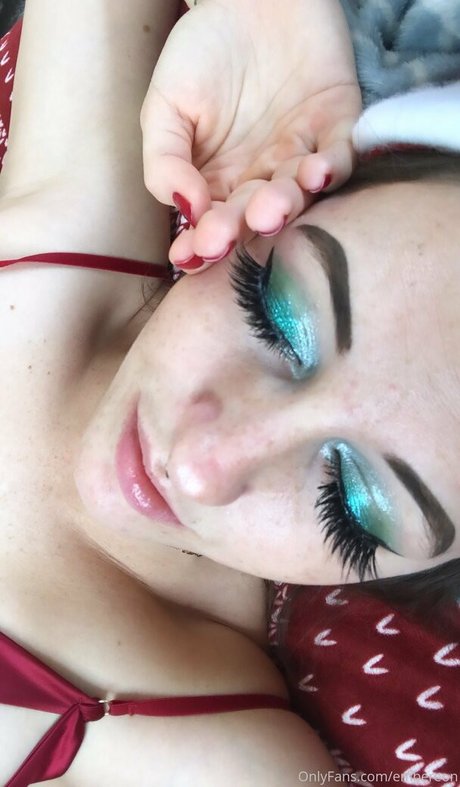 Embereon on onlyfans