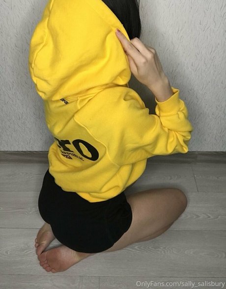 Sally Salisbury Profile pic